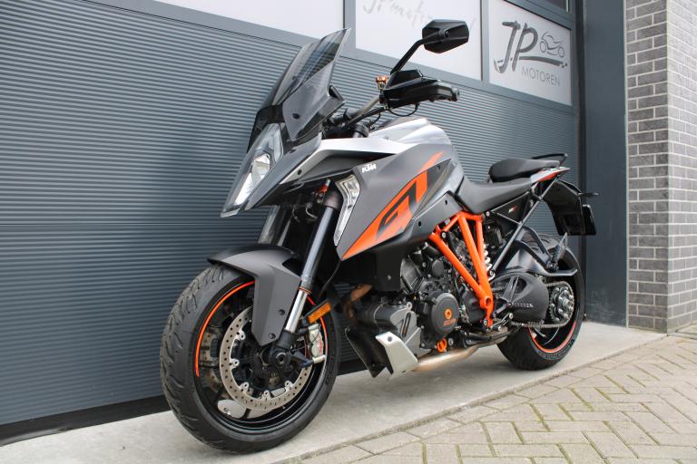 KTM 1290 Super duke GT - 2016